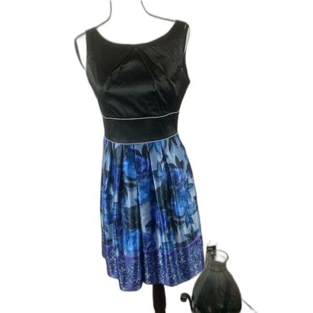 Teeze Me Size 9 Juniors Dress Black Blue Fit N Flare Zip Back